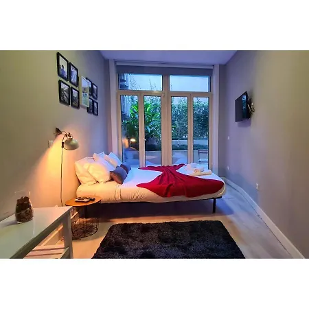 Apartamento Alegria 011 *